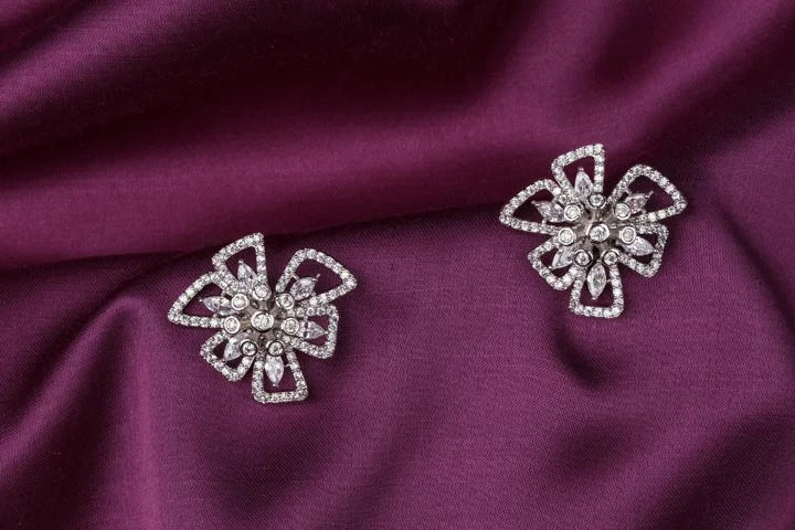Combination of Swarovski Crystal and the Floral Design.