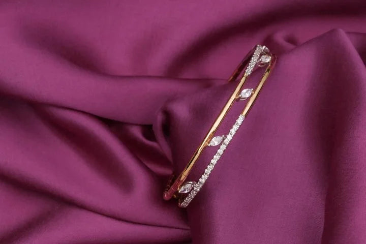 Elegant Swarovski Kada